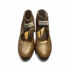 CHLOE BROWN PUMPS